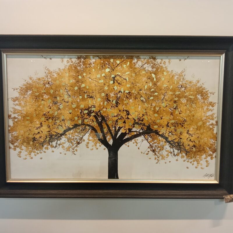 Zlatý kvitnúci strom