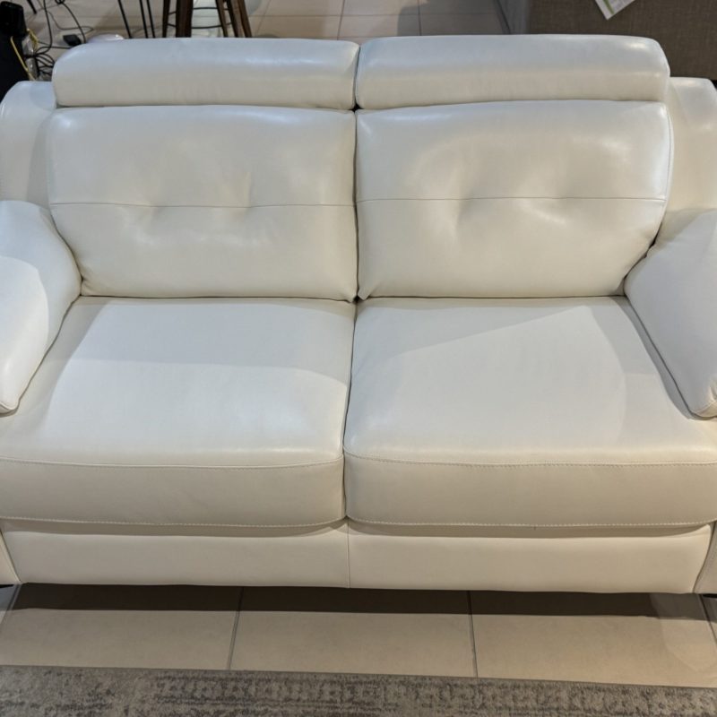 Kilian Love seat